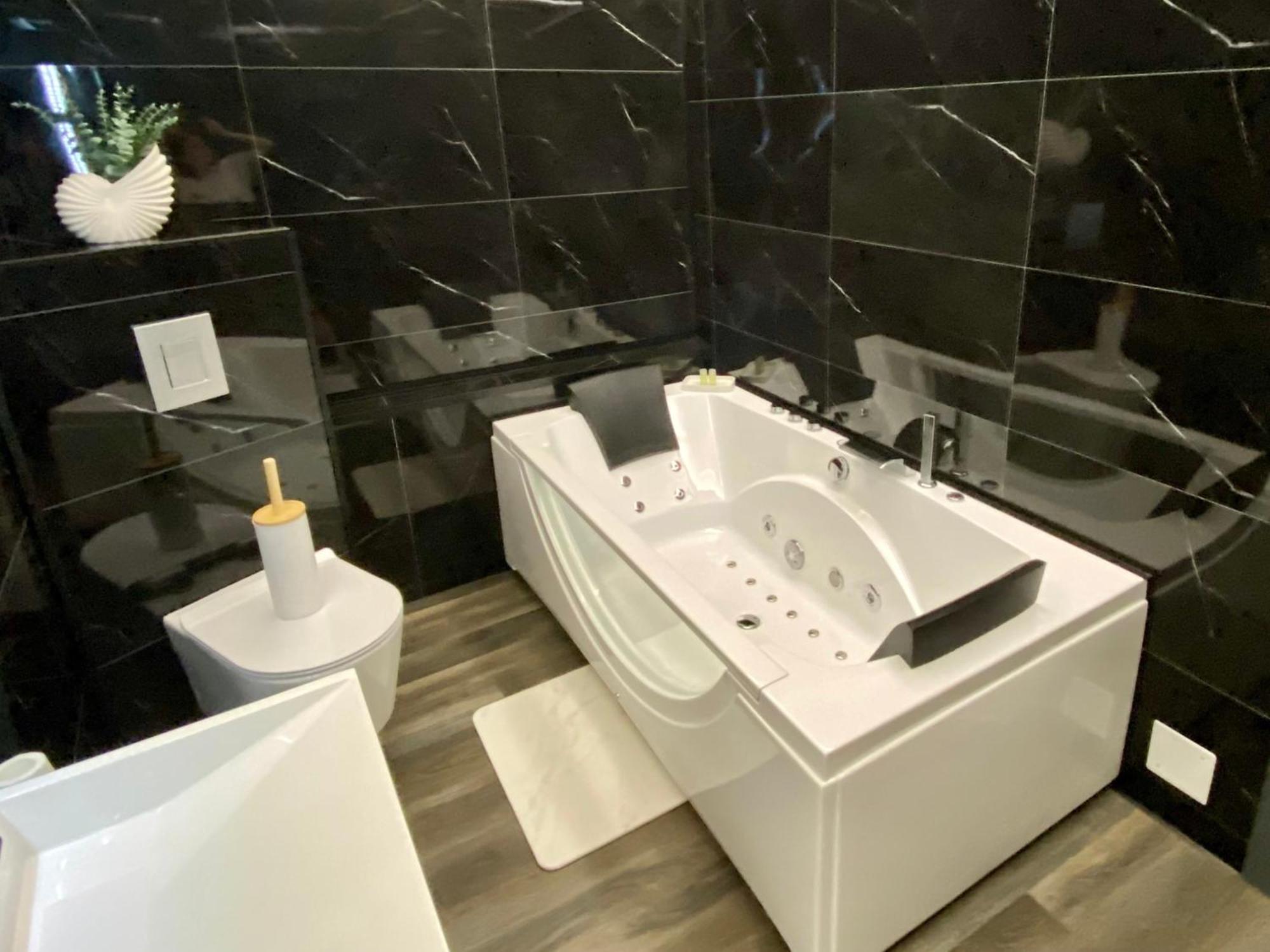 Cazillac Domaine Valenquercy B&B 외부 사진